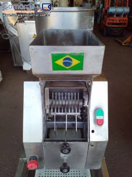Máquina para fabricação de nhoque nhoqueira Indiana