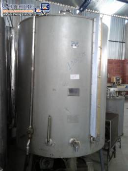 Tanque refrigerado encamisado aut�nomo