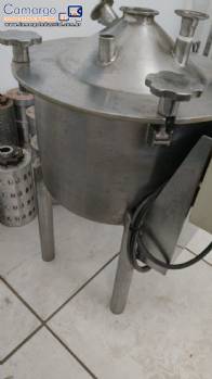 Tanque funil em inox encamisado com fundo cnico