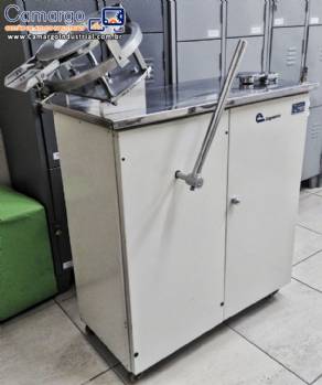 Encapsuladora semi-automática Capsutec