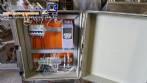 Rosca alimentadora transportadora helicoidal inclinada com silo receptor em inox Maqinox