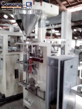 Embaladora empacotadora com rosca para p� Fabrima