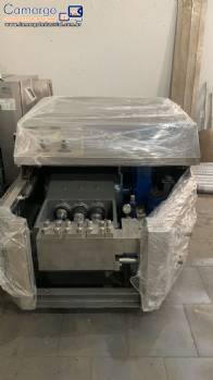 Homogeneizador de pist�es e de alta press�o Alfa Laval SHL 25