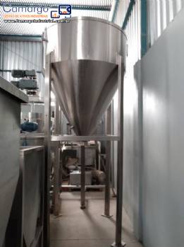 Silo para armazenamento em a�o inox 2000 L