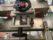 Rotuladora para frasco cilndrico auto adesivo P.E. Latina Labelers
