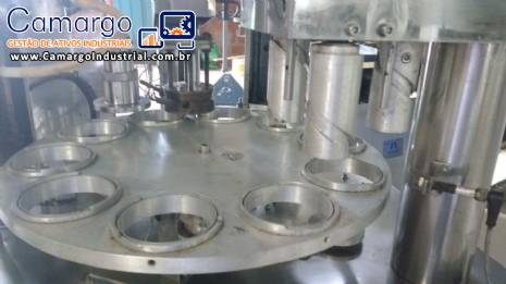 Envasadora dosadora de l�quidos e semi-pastosos Milainox