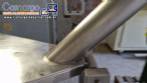 Rosca transportadora helicoidal inclinada com silo em inox