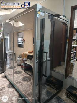 Mini c�mara fria para congelados REFRIMATE 4000 litros ou 1.500 Kg