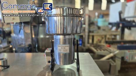Moedor moinho processador em inox de temperos grãos ervas pimentas de bancada Zhejiang Horus Appliance HR-50B Moedor moinho processador em inox de temperos grãos ervas pimentas de bancada Zhejiang Horus Appliance HR-50B